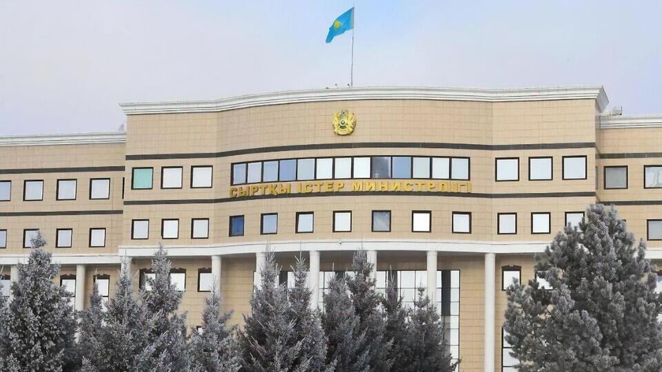 МЗС Казахстану назвало війну воєнним конфліктом
