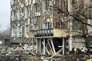 По Лиману окупанти вдарили двома ракетами С-300