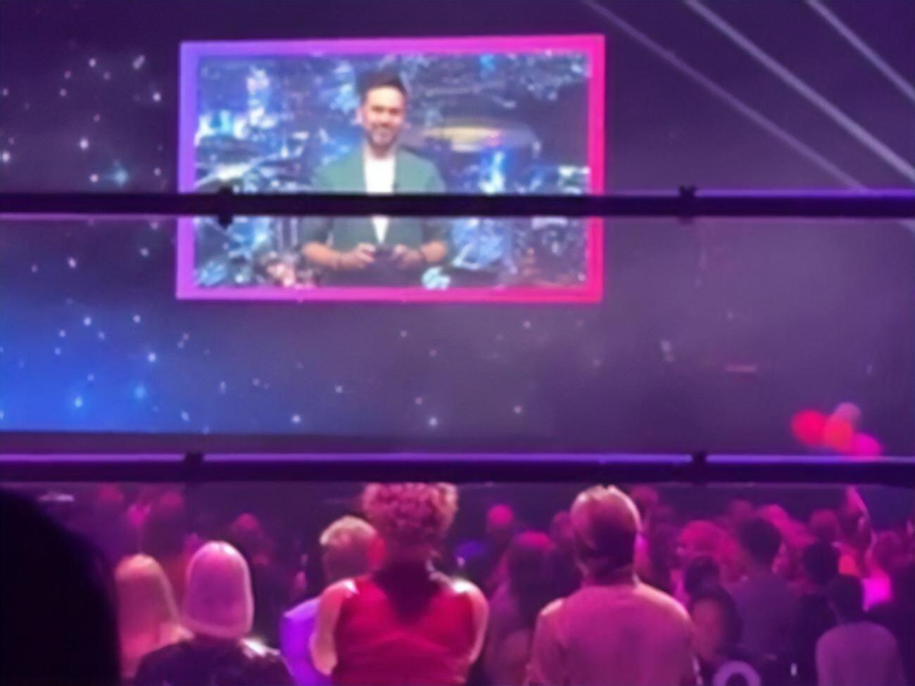 Мірошниченко: Ці оплески нашим героїчним силам оборони й українському народу