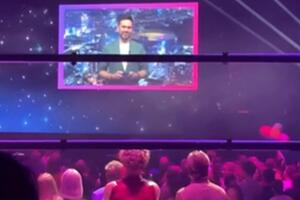 Мірошниченко: Ці оплески нашим героїчним силам оборони й українському народу