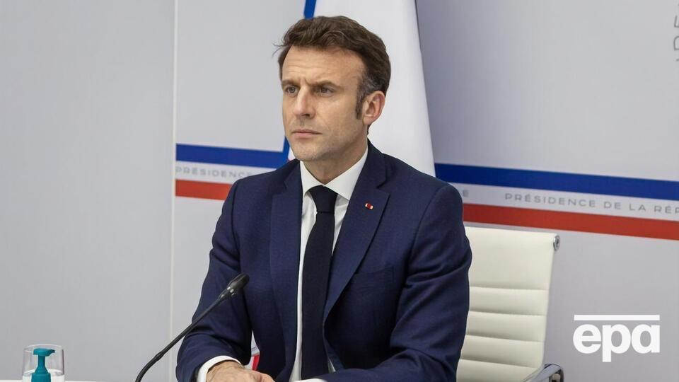 Макрон закликав Пекін "не надавати жодної зброї Росії"