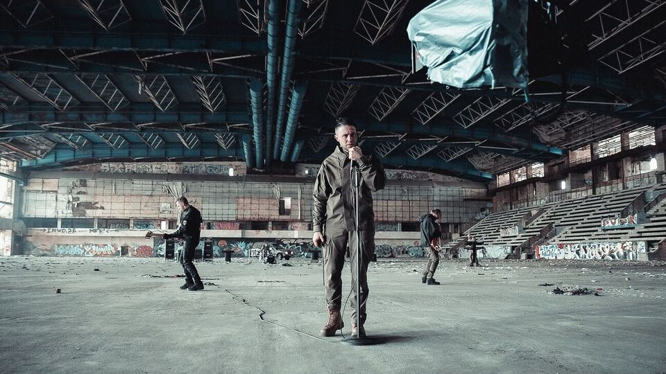 Работа над съемками клипа группы "Антитіла" длилась трое суток на настоящих позициях во время выполнения боевых заданий под Бахмутом