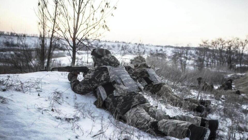 Наиболее активные бои в регионе идут в Сватовском районе, возле Кременной и в Белогоровке