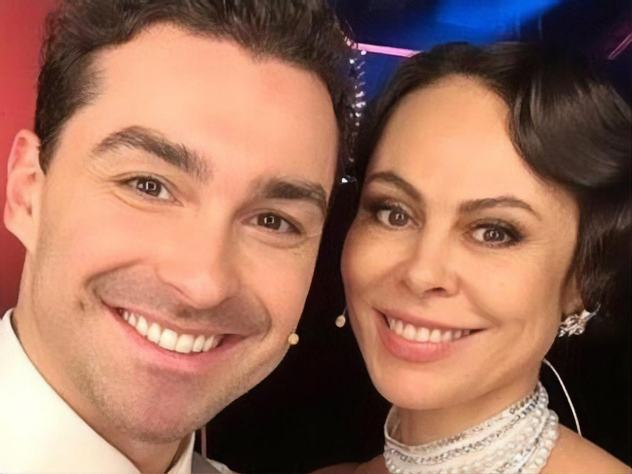 Партнером Єгорової є 35-річний хореограф