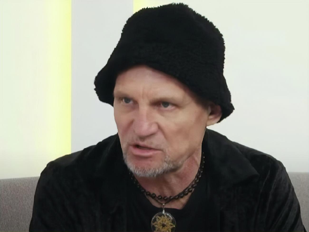 Скрипка:&nbsp;Украинский кретинизм и псевдобратья до сих пор не позволяют украинцам перестать слушать российское