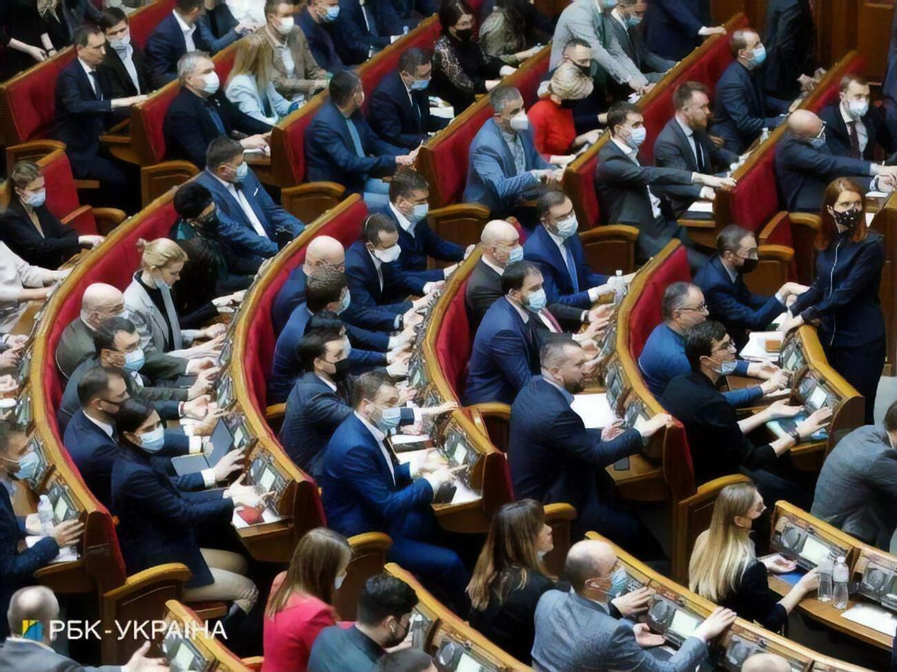 В Украинской ассоциации производителей табачных изделий "Укртютюн" требуют от Рады вернуться к рассмотрению проекта закона №3044а-2, который был подготовлен еще в 2020 году