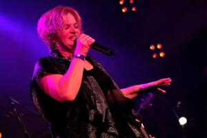 Белина исполнила композицию, музыку к которой написал композитор Толмачев, а слова – поэт Демкив