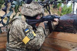 Самые интенсивные бои идут этой зимой на Донбассе