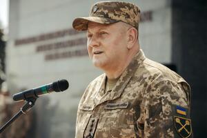 Залужный: Благодаря помощи партнеров мы держимся и обязательно победим