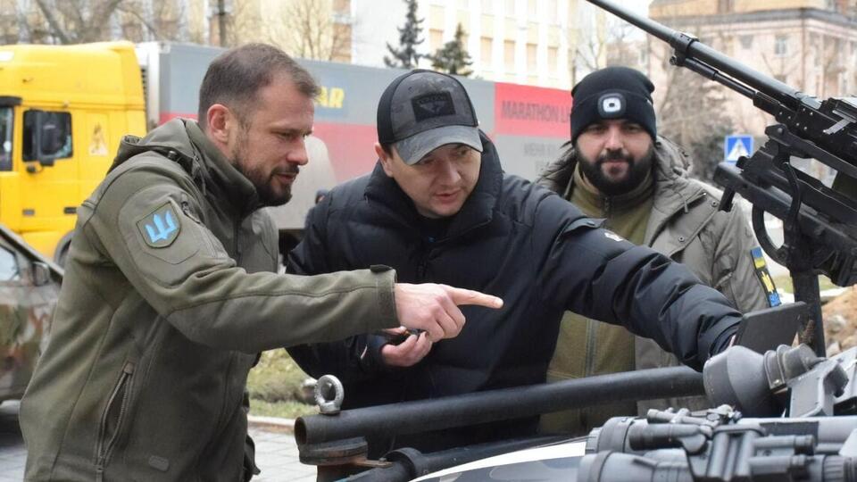 За словами Кіма (по центру), унаслідок атак із боку противника ніхто не постраждав