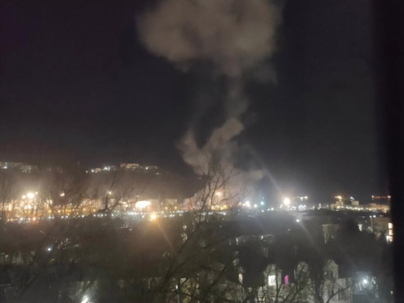 Пожар на российской нефтебазе произошел в два часа ночи