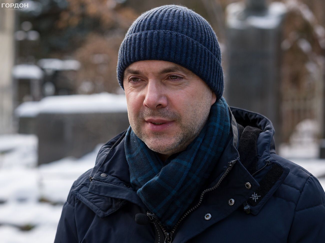 Арестович:&nbsp;Был период, когда из 17 их БТГ мы могли накрывать только три, остальные были вне зоны досягаемости. Был период, когда трое суток оборона Киева была без снарядов вообще. Если бы россияне в этот момент ломанулись, то было бы горе