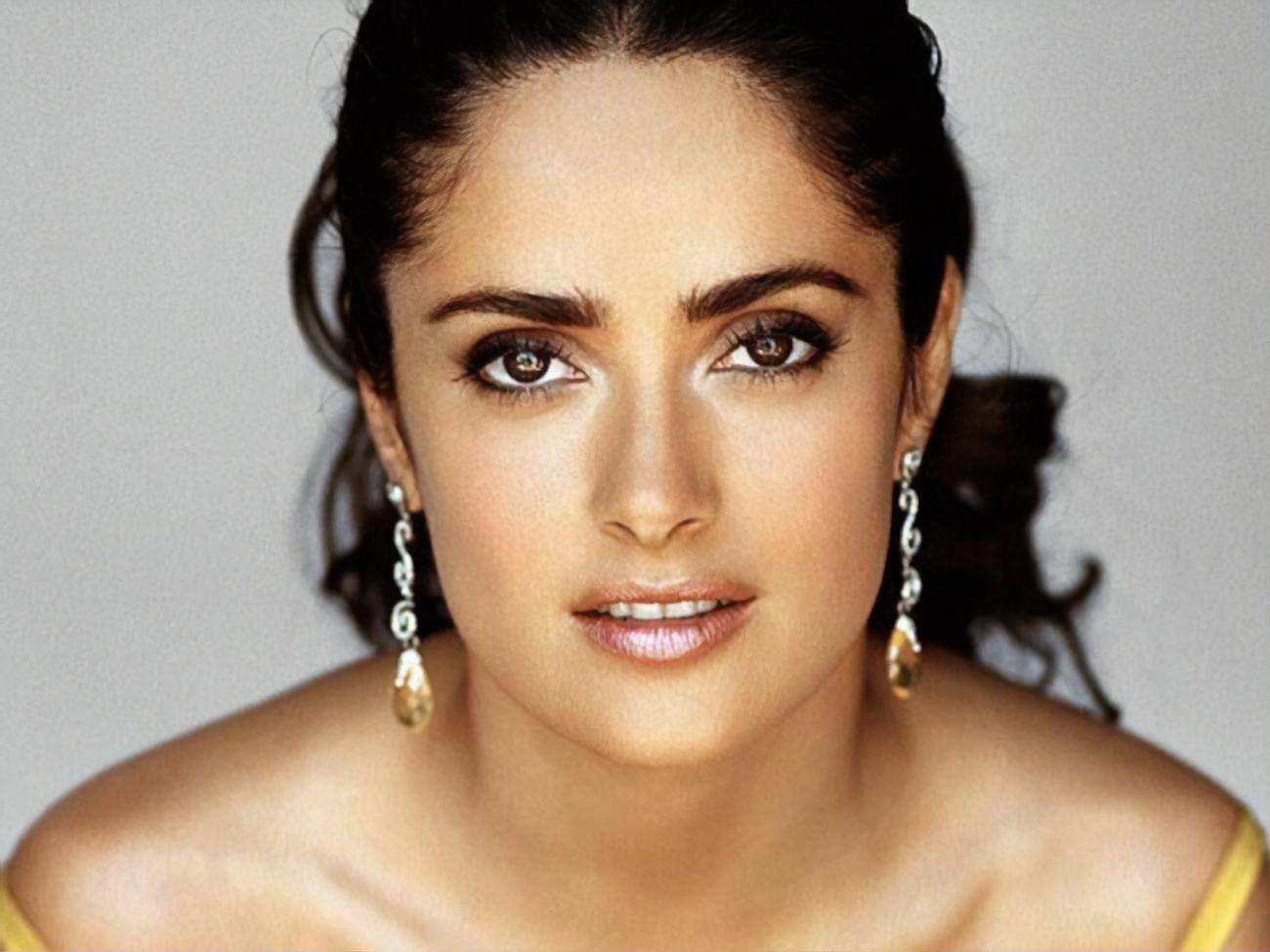 Гаєк показала, як поєднує догляд за собою і вживання їжі