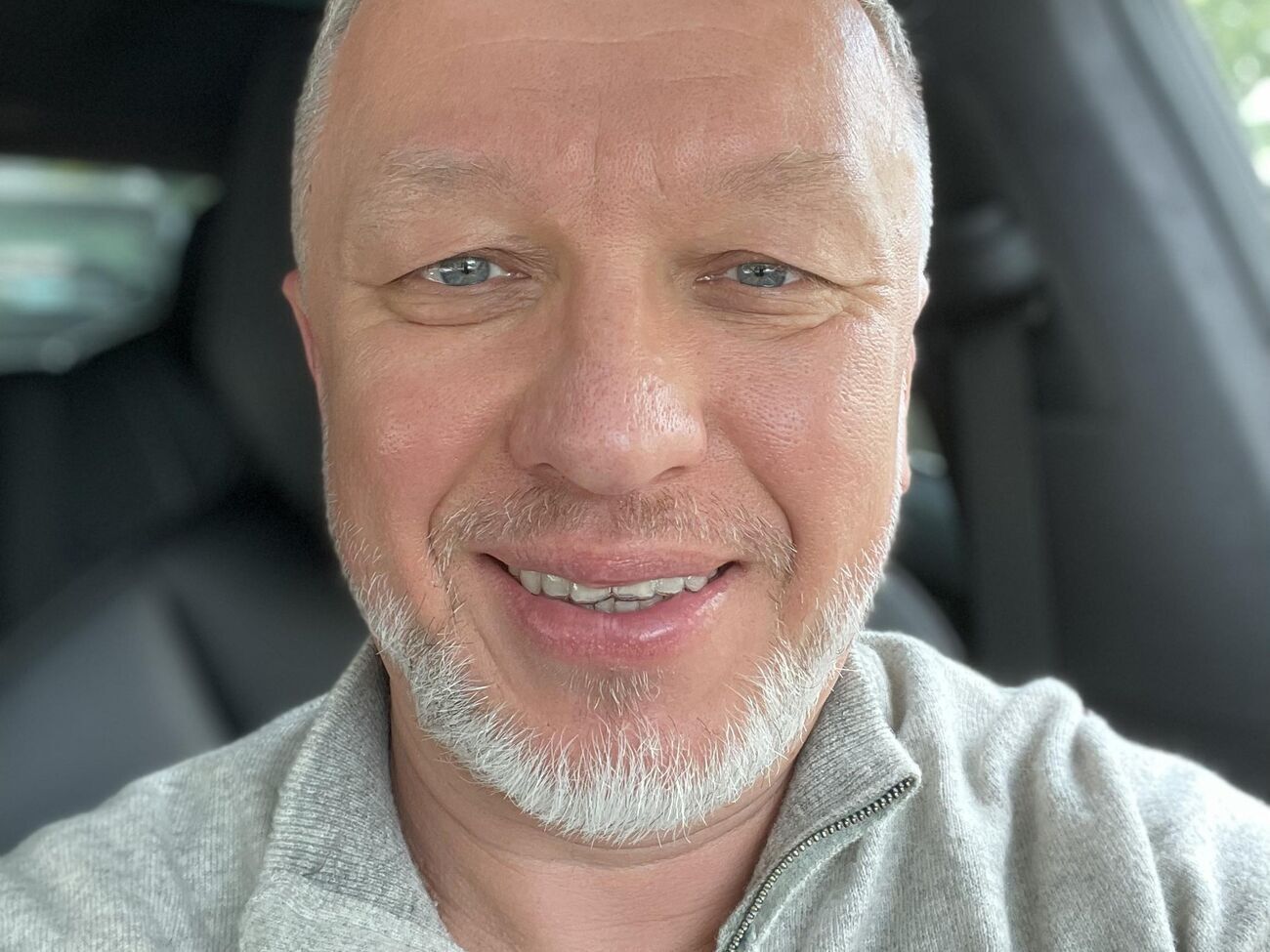 Нас снова кинули! Мы запасались долларами по 41–43 грн/$, а если Запад продолжит поддерживать Украину, курс может быть и 30–35 грн/$