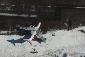 Явних ознак пошкодження літака A-50 розслідувачі Bellingcat не виявили, але в "Беларускі Гаюн" не відкидають, що фюзеляж обгорів