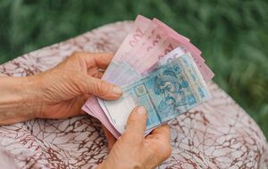 Усі доплати до пенсії за віком 2023 року буде збережено, зазначив глава Кабміну України