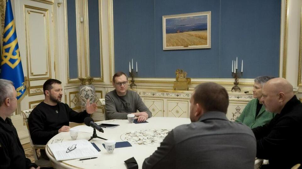 МКС готовий прискорювати роботу, "щоб українці та люди в усьому світі якнайшвидше побачили справедливість, а винні отримали покарання", сказав Хан у Києві