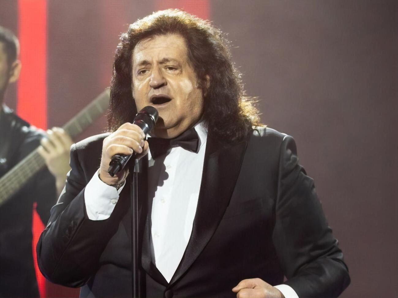 Бобул об именном номере в отеле: Экс-мэр Черновцов Николай Федорук и директор отеля решили сделать мне такой подарок официально