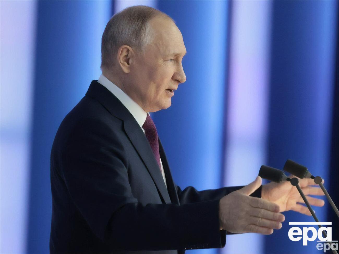 Путин во время оглашения послания к Федеральному собранию был "на грани". По мнению Арестовича, об этом свидетельствует поведение президента РФ