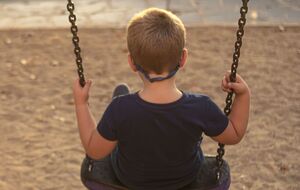 Более 67 тыс. детей в Украине находятся без родительской опеки