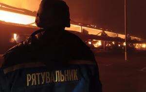 У Херсоні згорів склад "Епіцентру", де зберігали піротехніку