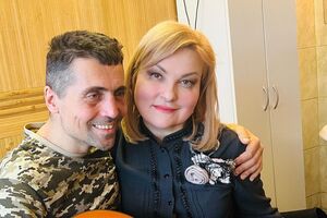 Бурмака й Лінартович заспівали у шпиталі під гітару "Ой, чий то кінь стоїть"
