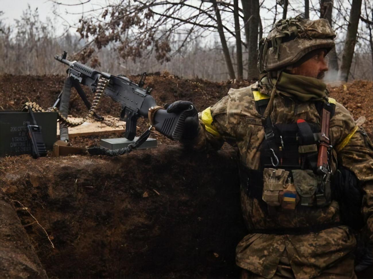 Для захисту критичної інфраструктури військові облаштували вогневі опорні пункти