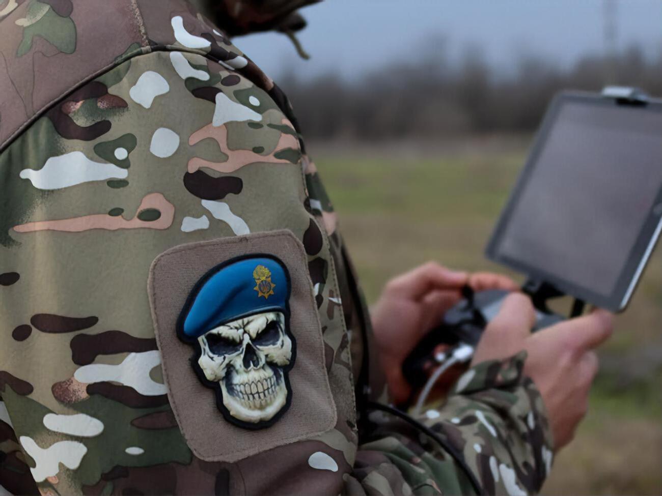 По данным Генштаба ВСУ, с начала полномасштабного вторжения РФ украинские военные уничтожили 294 российских самолета