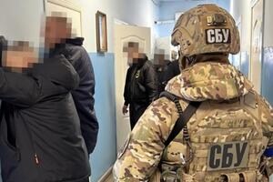 СБУ подозревает одесских и черновицких таможенников во взяточничестве