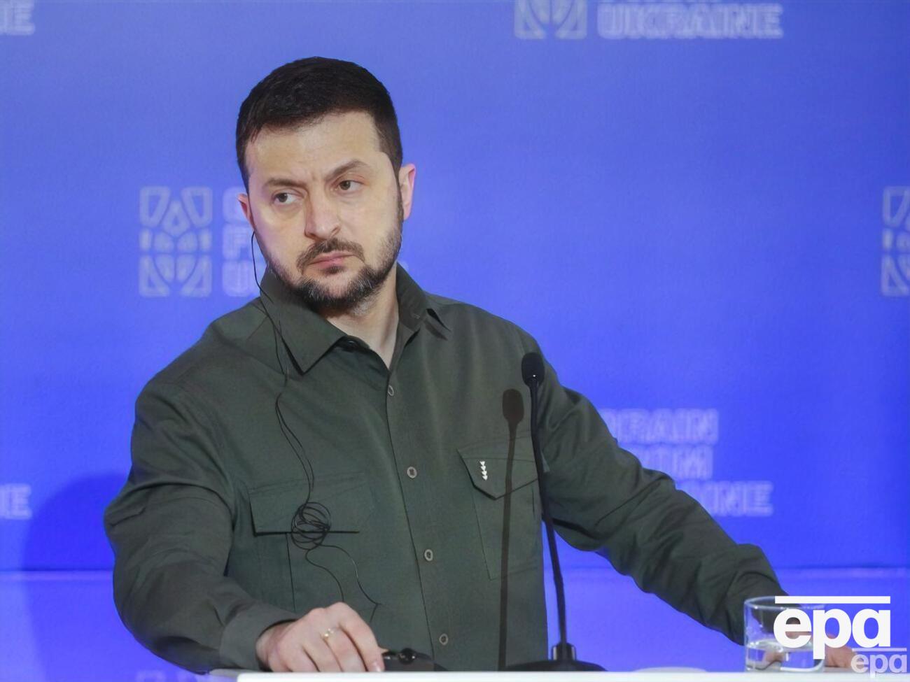 Зеленский:&nbsp;Разведка и военные считают, что усиливаться давление на востоке государства будет