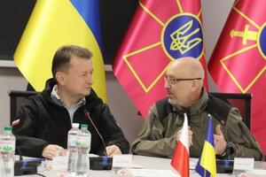 Блащак и Резников (на фото) приняли участие в третьей встрече государств – участниц "танковой коалиции", рассказал Зеленский