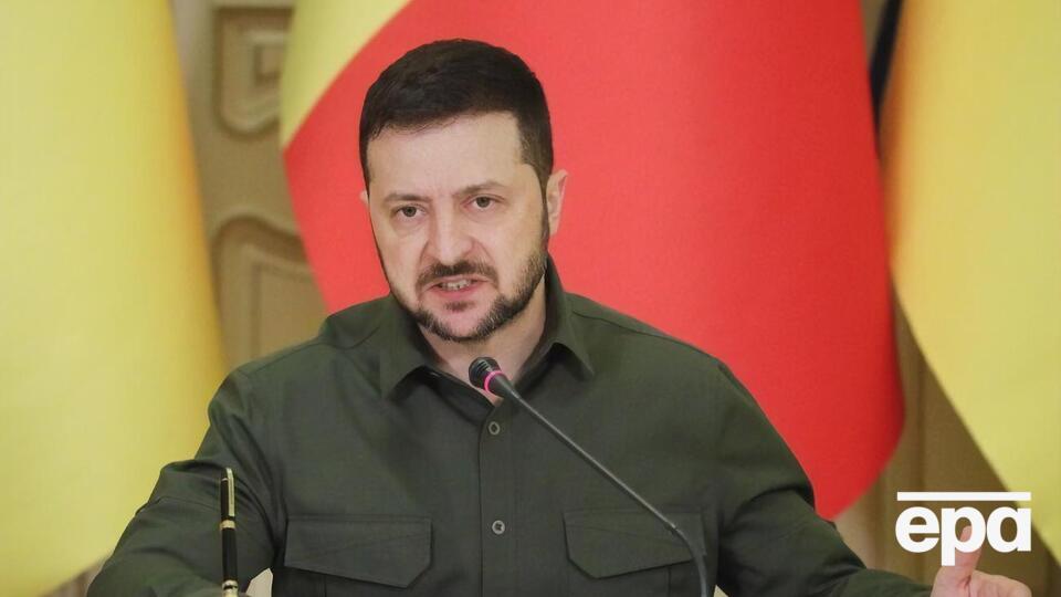 Зеленский: Считаю, что в самом начале войны дух был крепче. Мы все были на войне