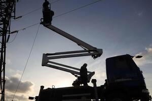 Енергетики усувають наслідки аварії