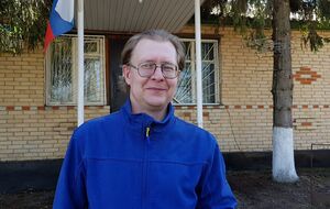В РФ поэта подозревают в "публичных призывах к осуществлению террористической деятельности"