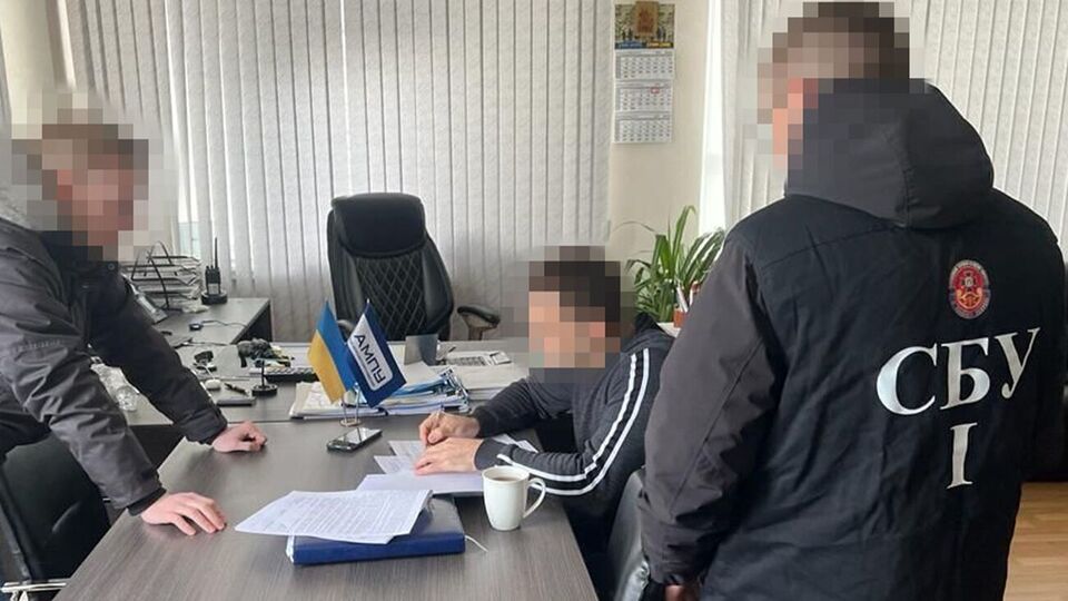 СБУ заявила про "масштабну корупцію"