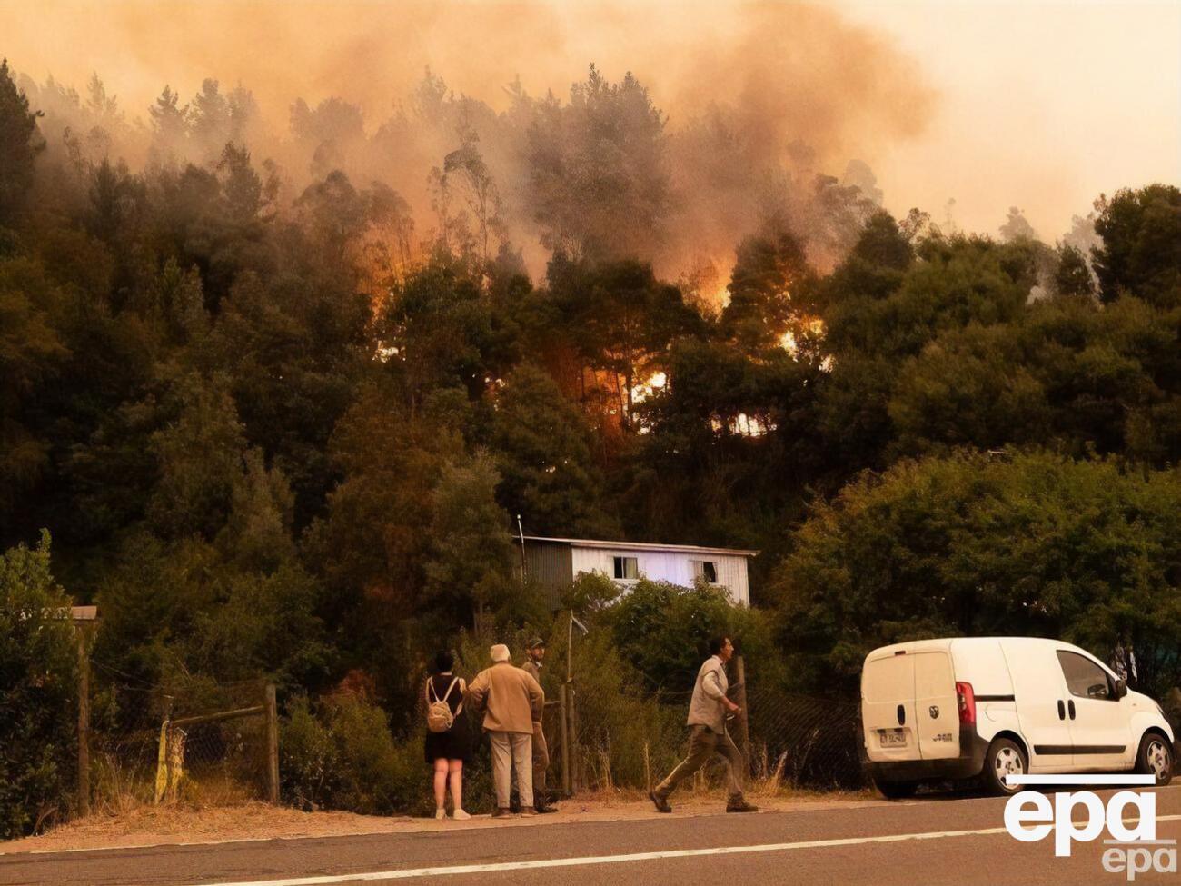 Часть чилийцев эвакуировали