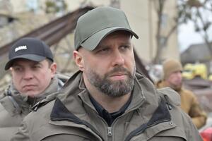 Синєгубов: Є влучання у житлову забудову в центрі міста. Сталася пожежа
