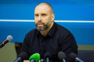 Синегубов сообщил, что помощь пострадавшему оказали на месте