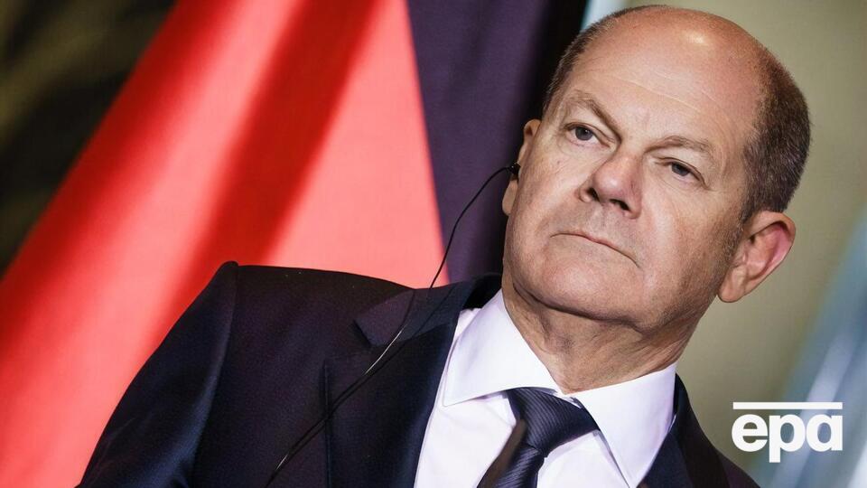 Шольц заявив, що "буде й далі ретельно зважувати всі рішення у майбутньому"