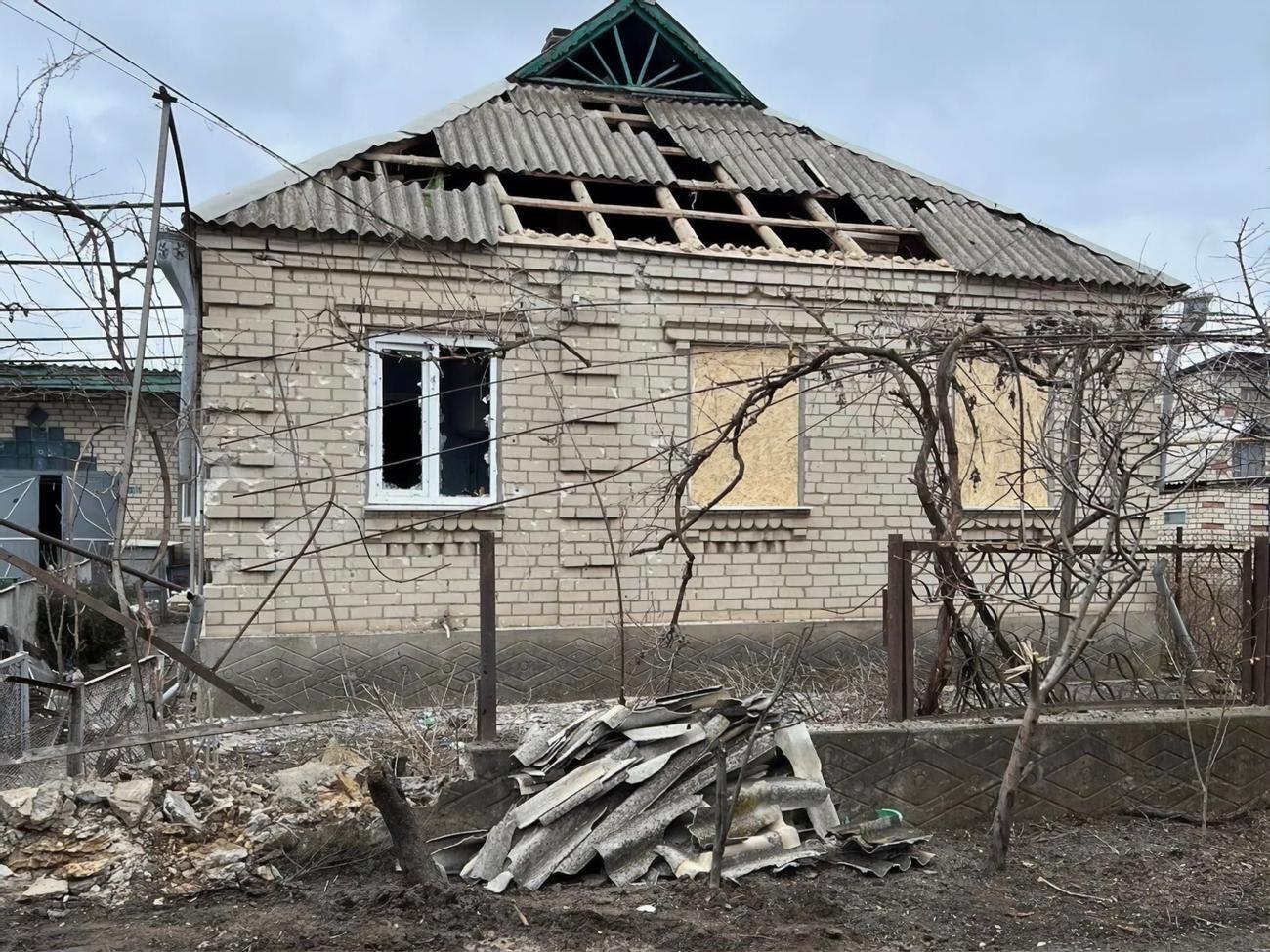 Под обстрелы попали мирные населенные пункты области, включая Херсон