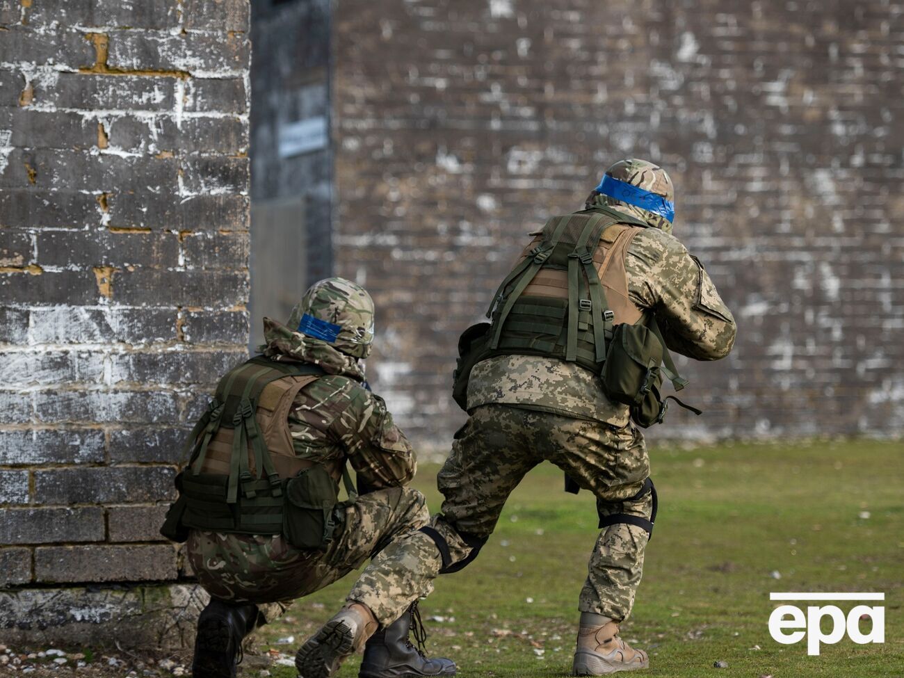 Украинских военных обучают инструкторы из Канады