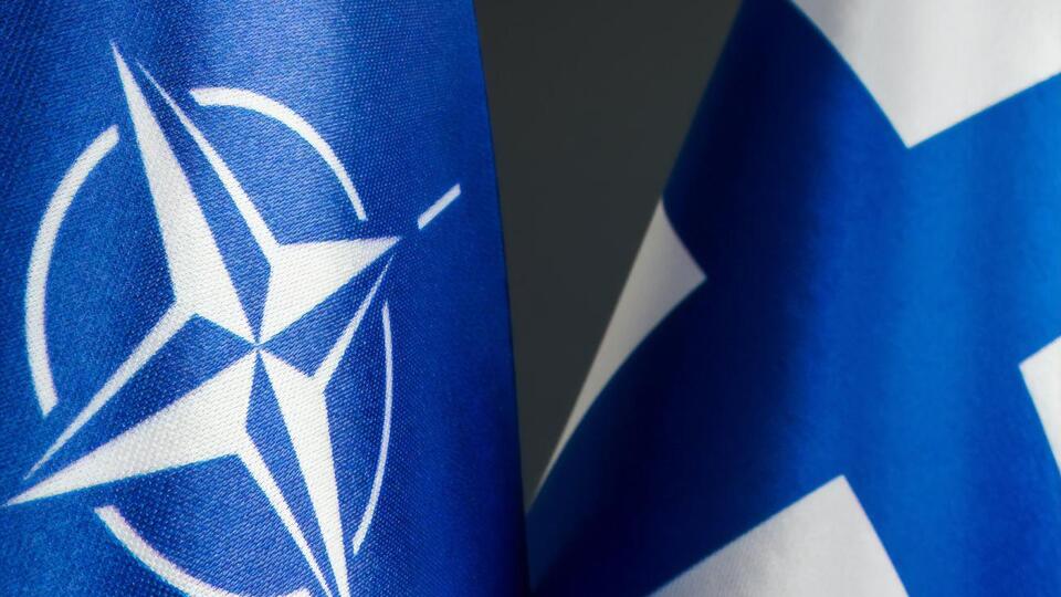 По данным СМИ, власти Финляндии последнюю неделю обсуждали возможность вступления в НАТО отдельно от Швеции