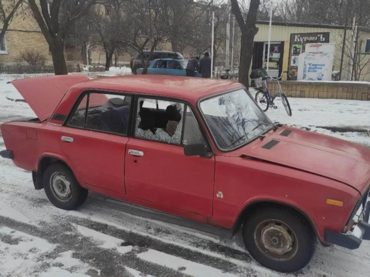 Через вибух гранати постраждали перехожі