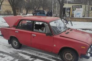 Через вибух гранати постраждали перехожі