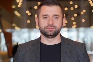 Арахамія пояснив, що можна поміняти на митниці
