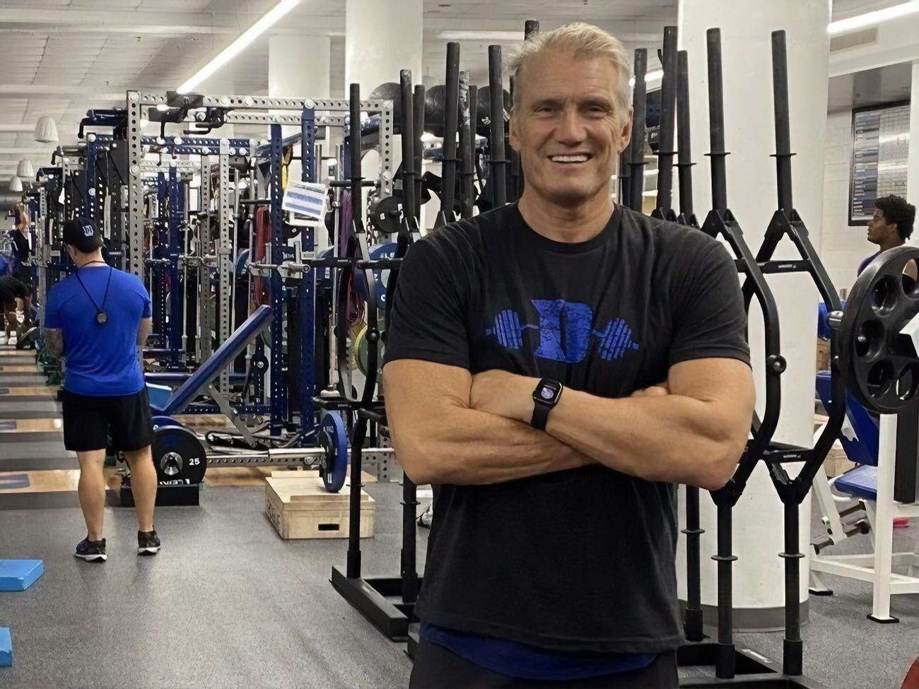 Лундгрен веде активний спосіб життя, займається спортом та стежить за харчуванням