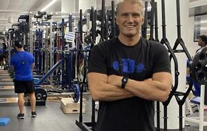 Лундгрен веде активний спосіб життя, займається спортом та стежить за харчуванням