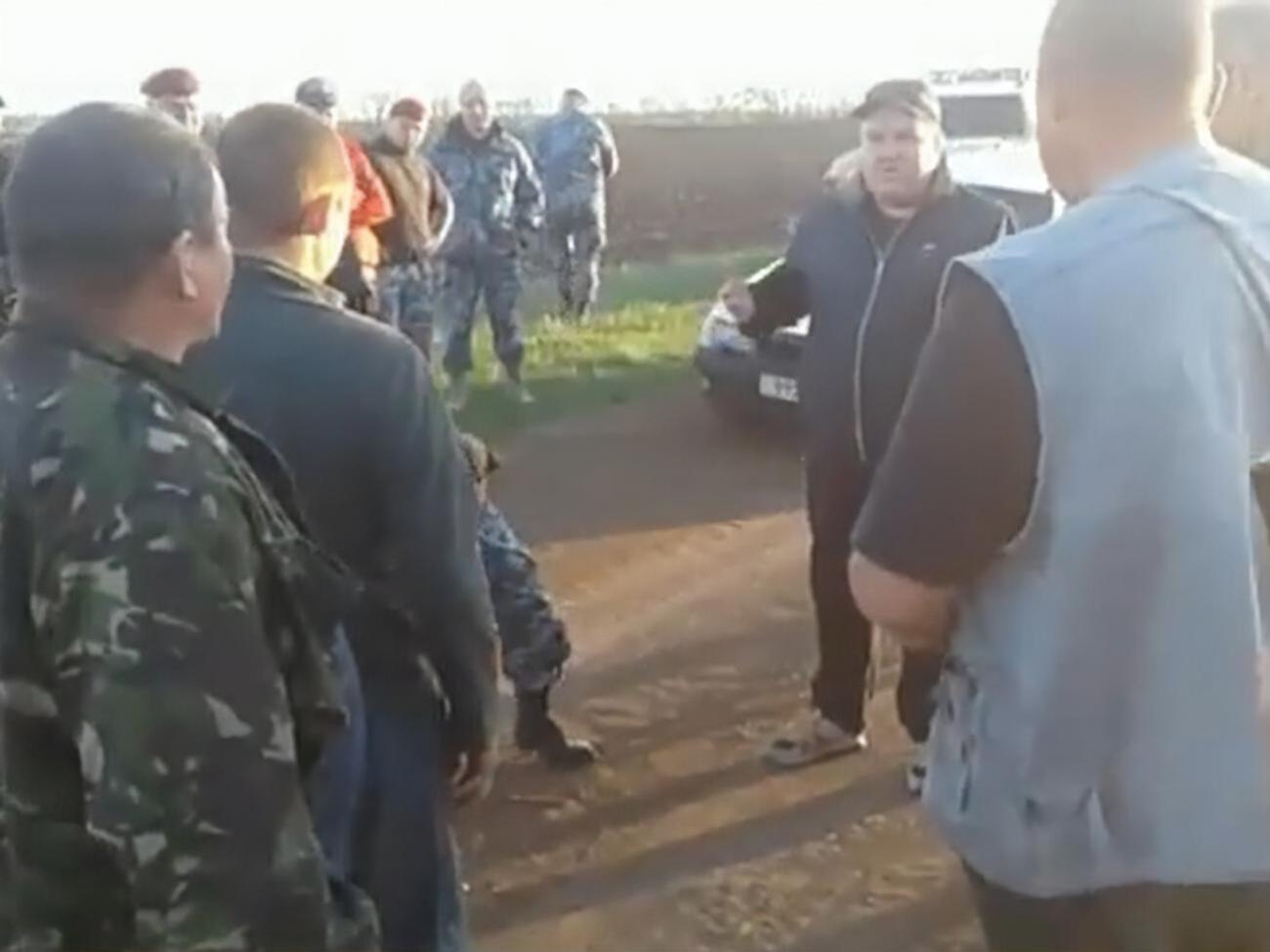 Жителі Петрівського району стверджують, що Поворознюк тримає у страху місцевих посадовців