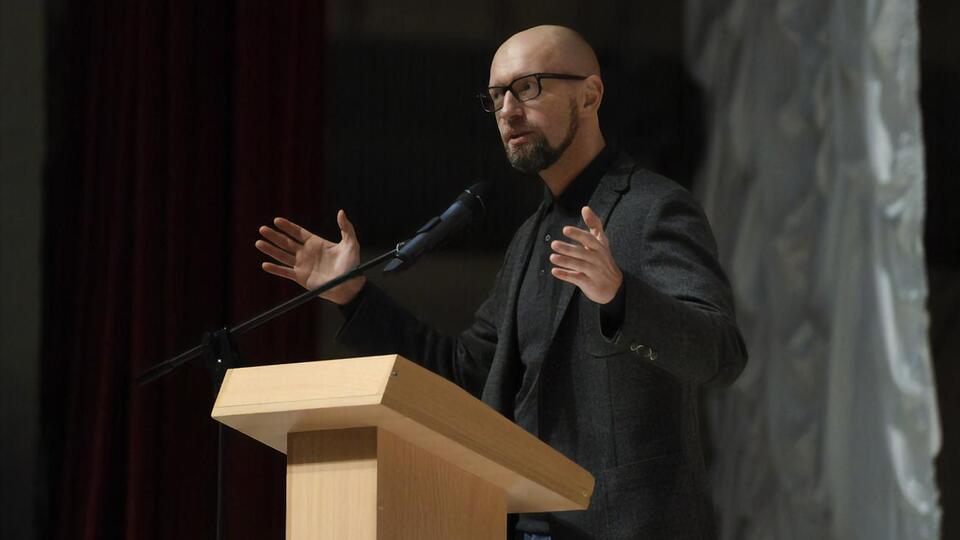 Яценюк: Феесбешна і гебешна машина Росії приховує реальні втрати. Вони не знають реальних втрат