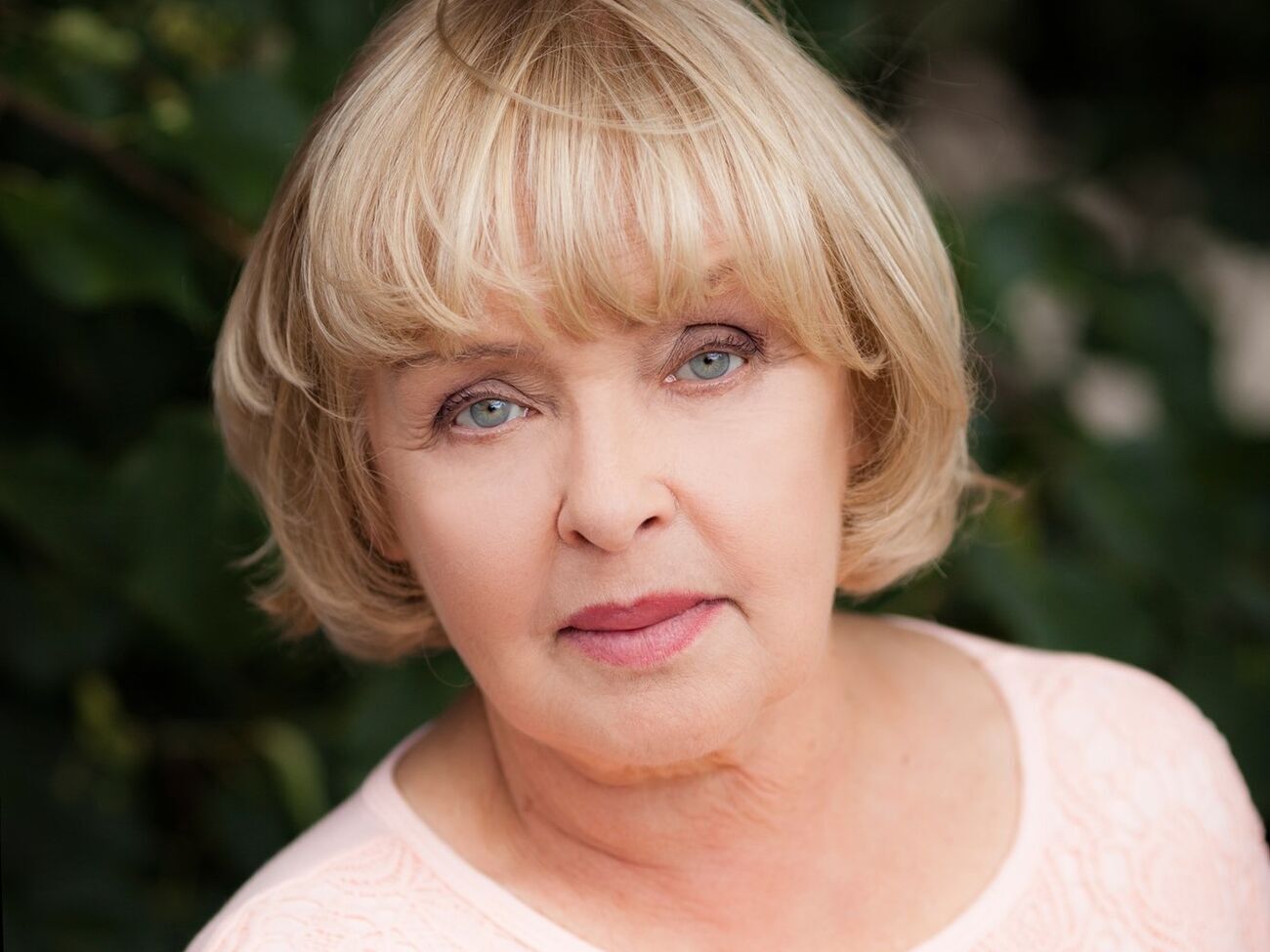 Роговцева:&nbsp;Спасибо Богу, что имею возможность выходить к зрителю в военном Киеве, в феврале 2023-го!&nbsp;